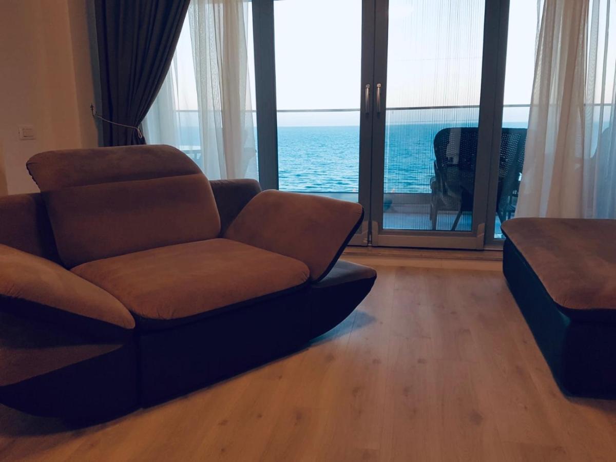 Wave 2 Mamaia Prima Linie Vedere La Mare 120Mp Năvodari Esterno foto