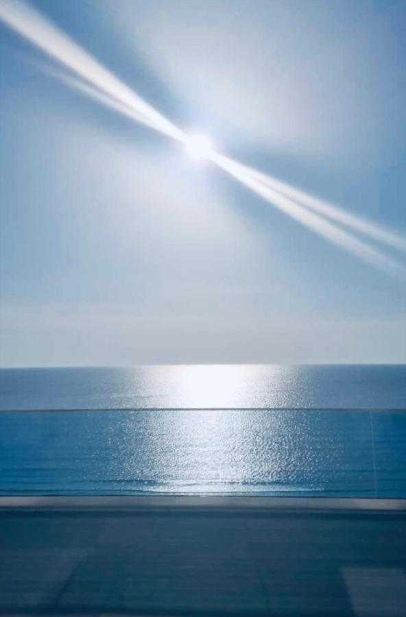Wave 2 Mamaia Prima Linie Vedere La Mare 120Mp Năvodari Esterno foto