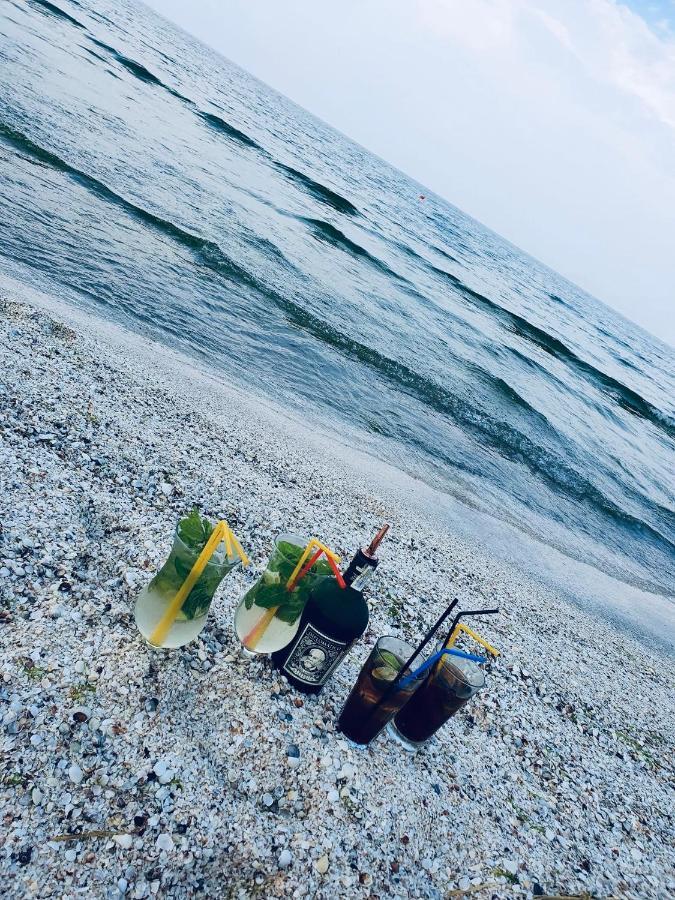 Wave 2 Mamaia Prima Linie Vedere La Mare 120Mp Năvodari Esterno foto