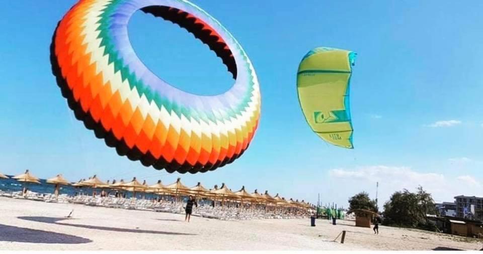 Wave 2 Mamaia Prima Linie Vedere La Mare 120Mp Năvodari Esterno foto